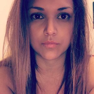 Meet your Posher, Mayra